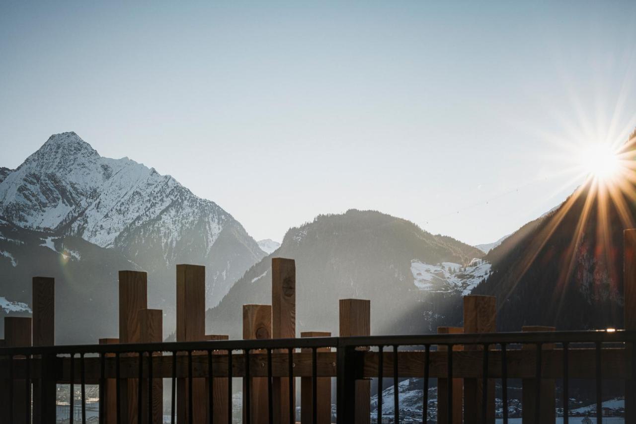 Coolnest Hotel Mayrhofen Ngoại thất bức ảnh
