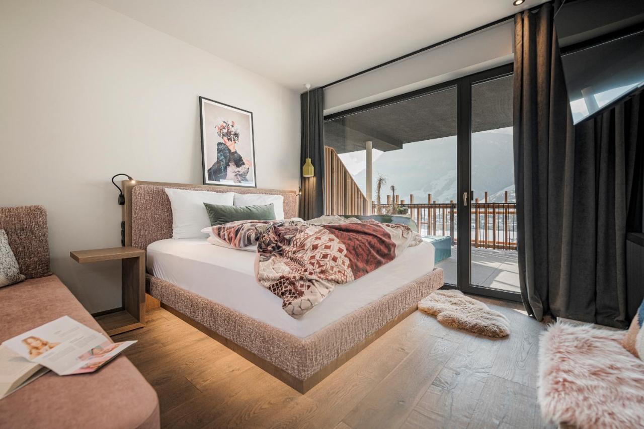 Coolnest Hotel Mayrhofen Ngoại thất bức ảnh