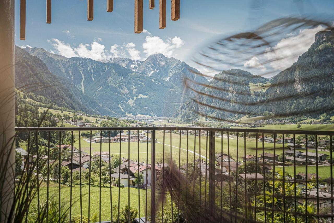 Coolnest Hotel Mayrhofen Ngoại thất bức ảnh