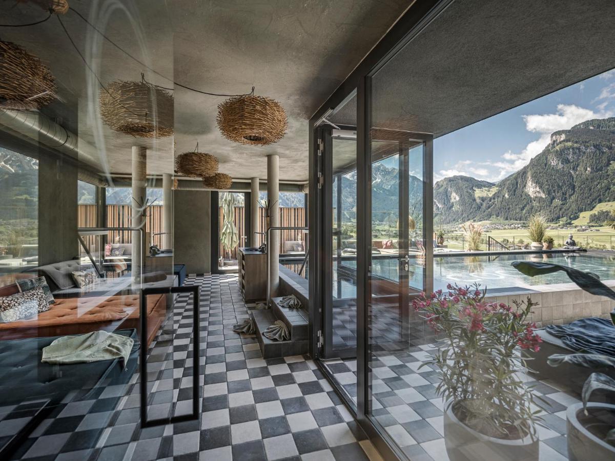 Coolnest Hotel Mayrhofen Ngoại thất bức ảnh